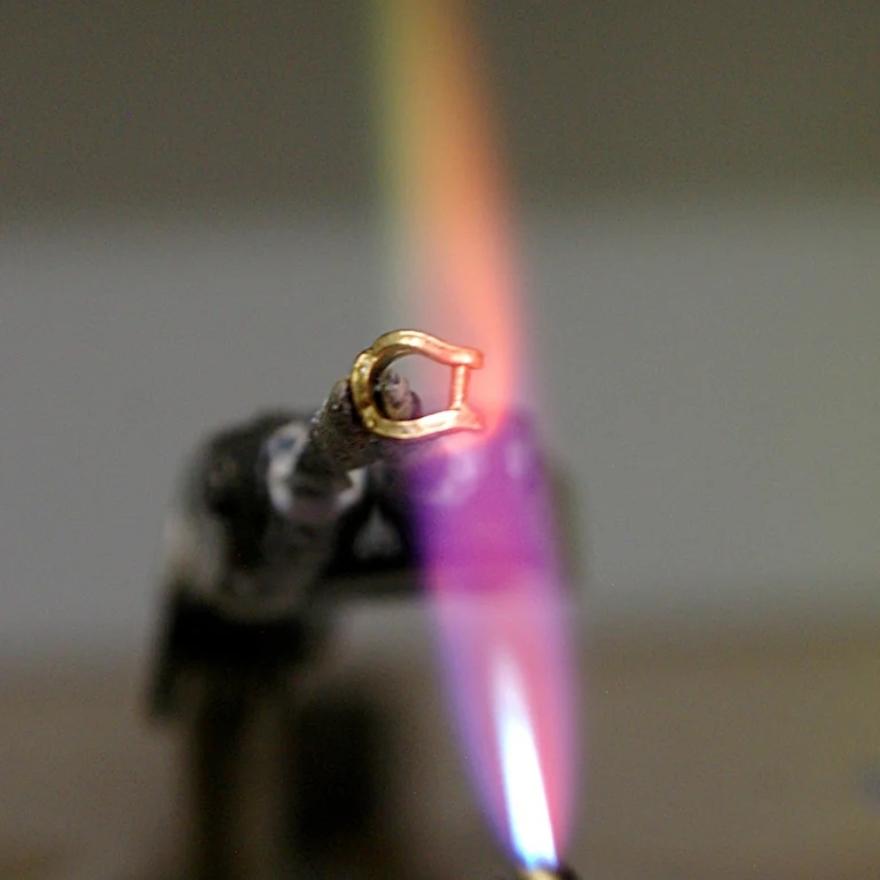 Soldering the bail together.